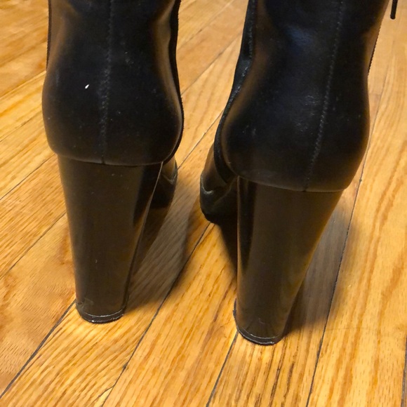 *DSW* bootie heels - Picture 6 of 7